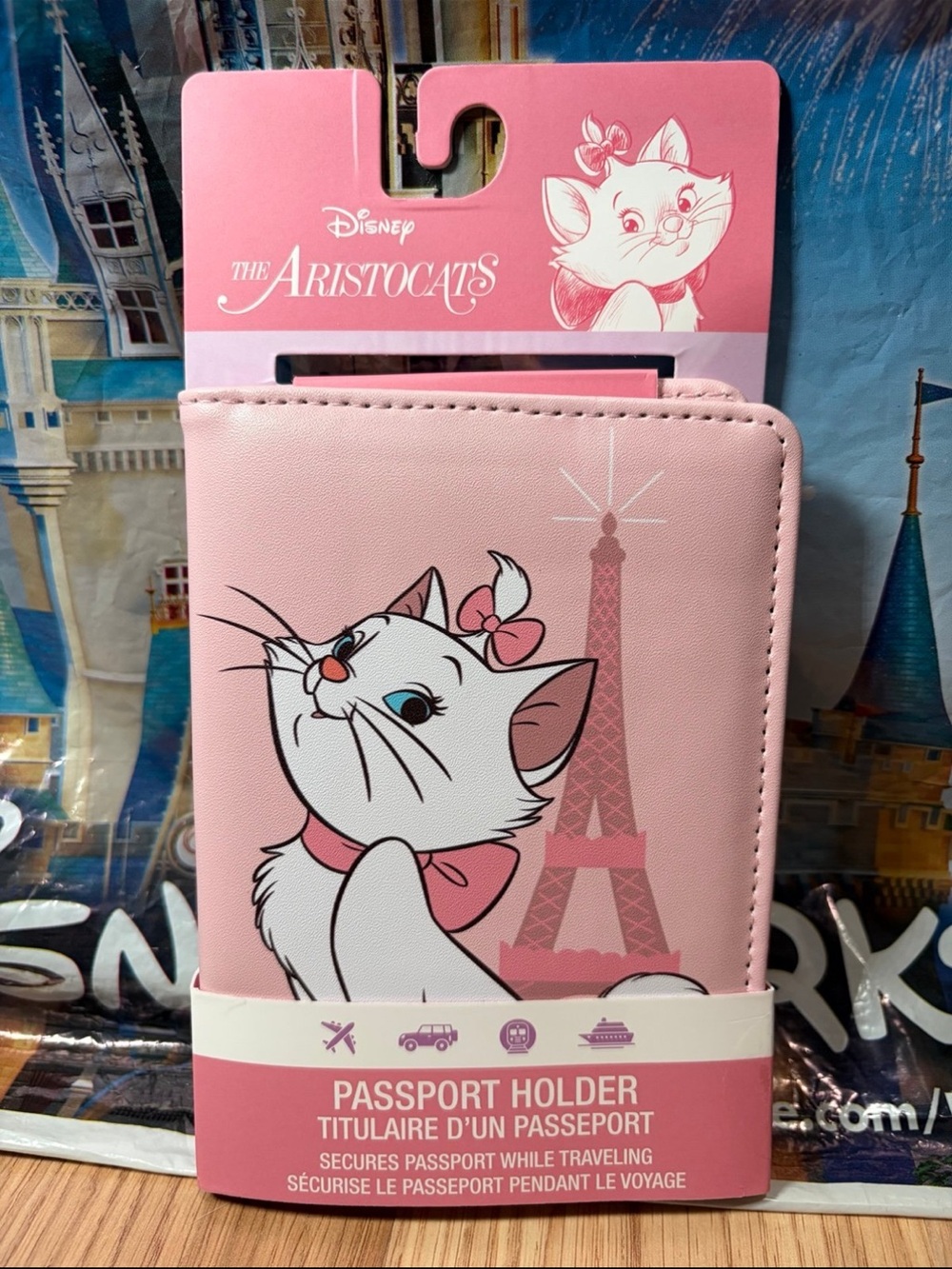 Disney Aristocats Marie the Cat Eiffel Tower Passport Holder New with Tags